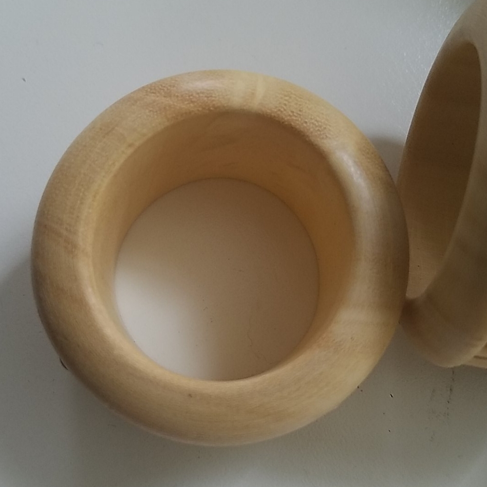 Bamboo and natural wood napkin rings - Picture 3 of 3